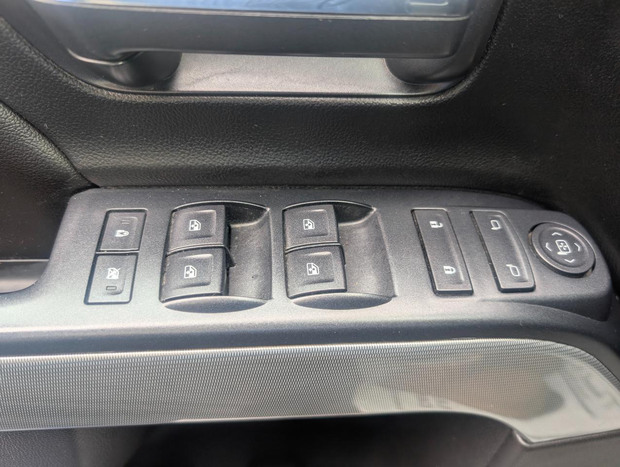 Chevrolet Silverado 1500 LT Z71 Dbl Cab 4WD 2016