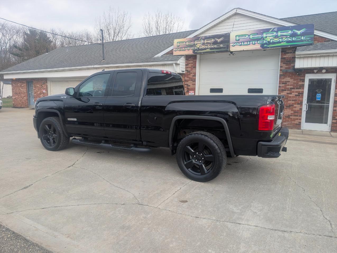 GMC Sierra 1500 Elevation Crew Cab 4WD 2019