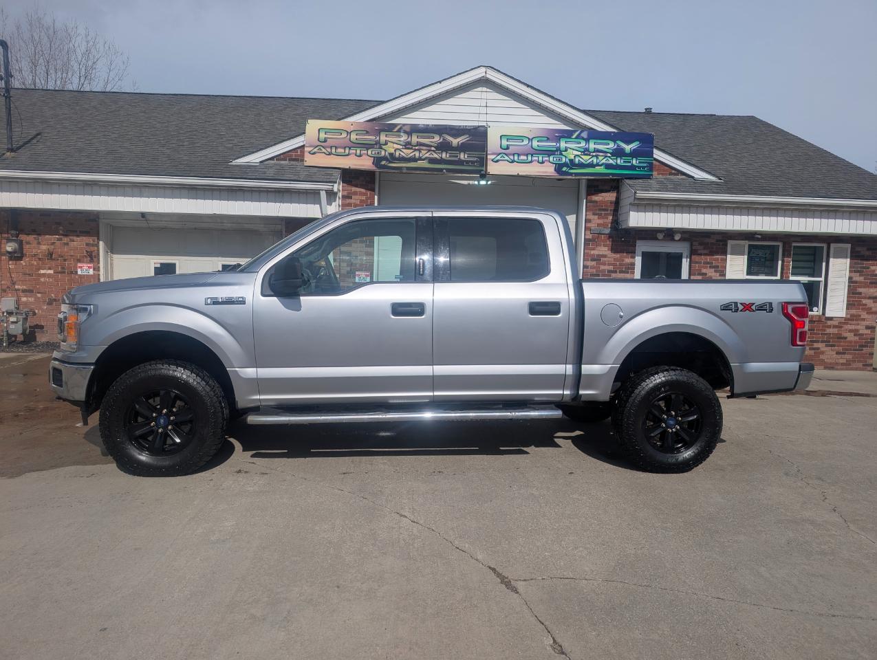 Ford F-150 XLT 4WD 2020