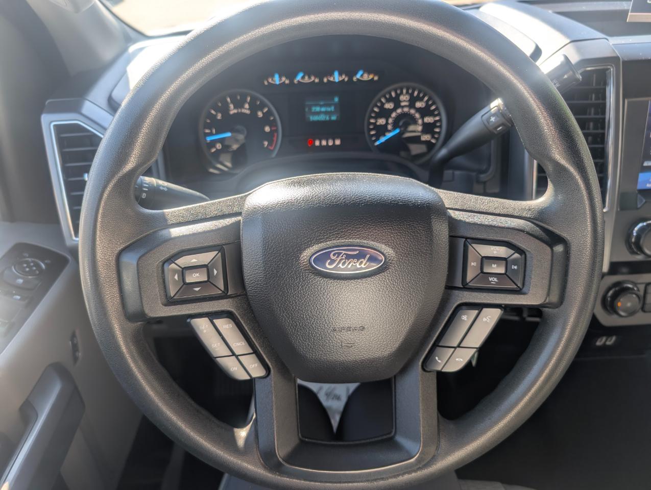 Ford F-150 XLT 4WD 2020