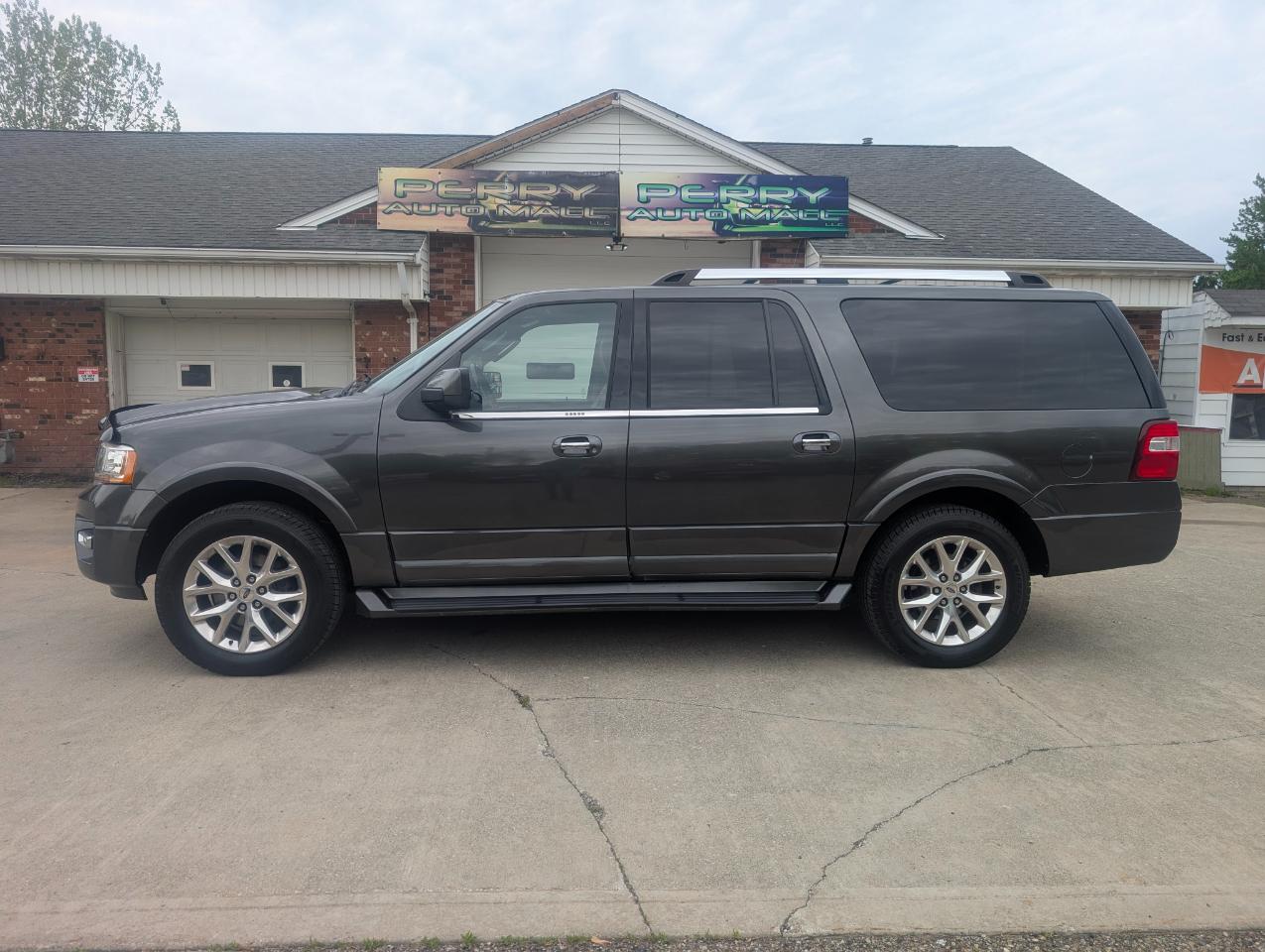 Ford Expedition EL Limited 4WD 2016