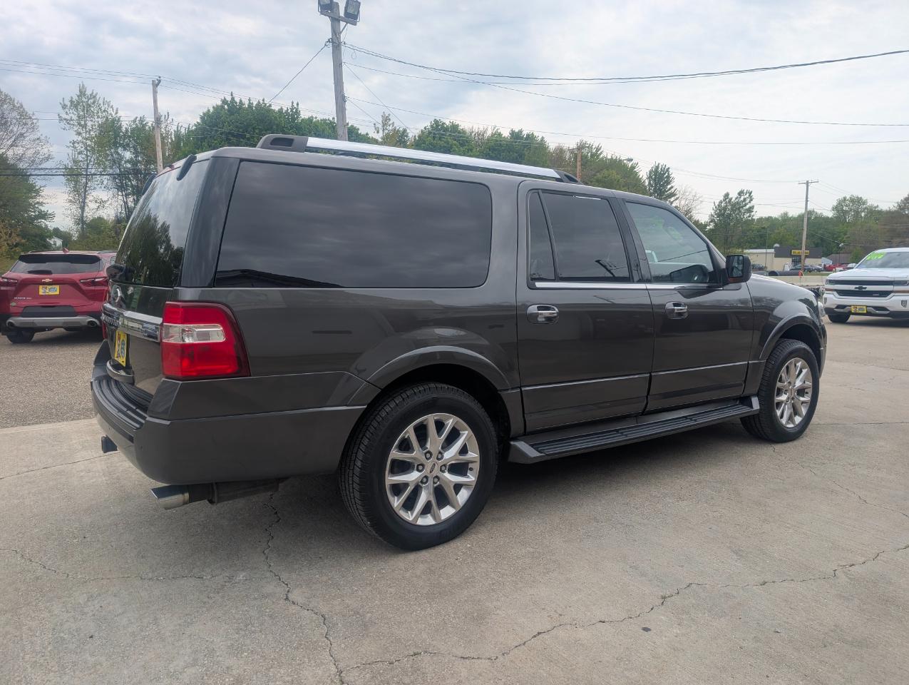 Ford Expedition EL Limited 4WD 2016