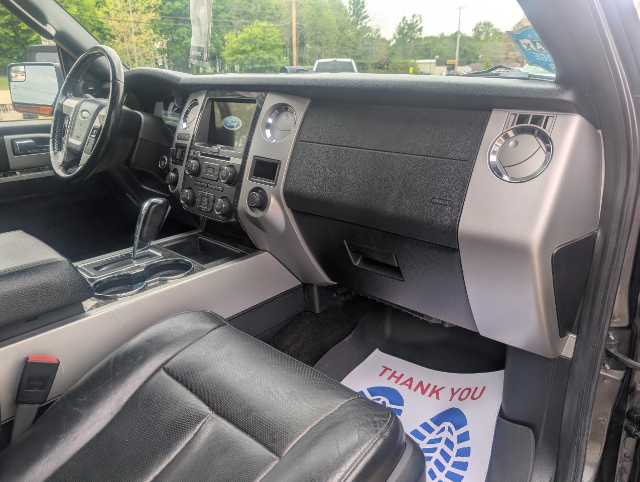 Ford Expedition EL Limited 4WD 2016
