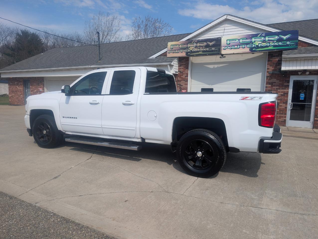 Chevrolet Silverado 1500 LT Z71 Dbl Cab 4WD 2017