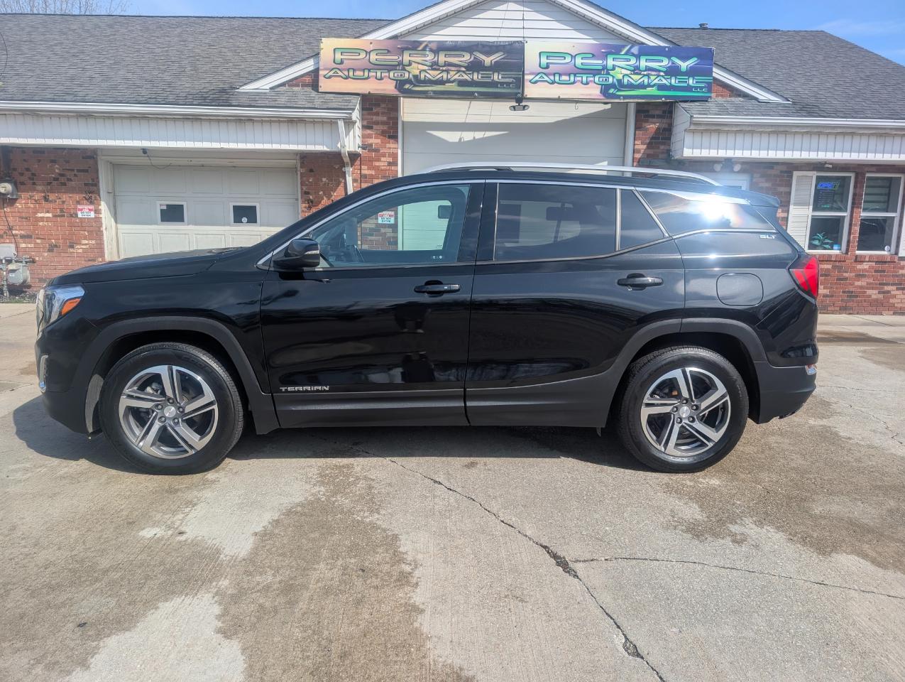 GMC Terrain SLT 4D SUV AWD 2021