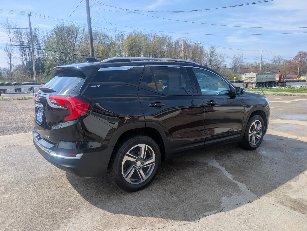 GMC Terrain SLT 4D SUV AWD 2021