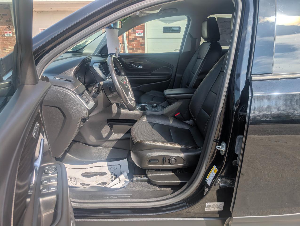 GMC Terrain SLT 4D SUV AWD 2021