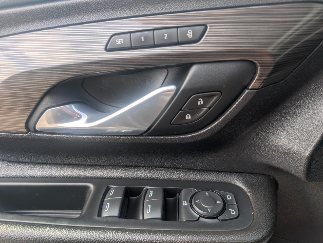 GMC Terrain SLT 4D SUV AWD 2021