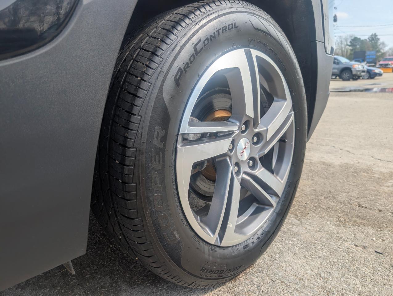 GMC Terrain SLT 4D SUV AWD 2021