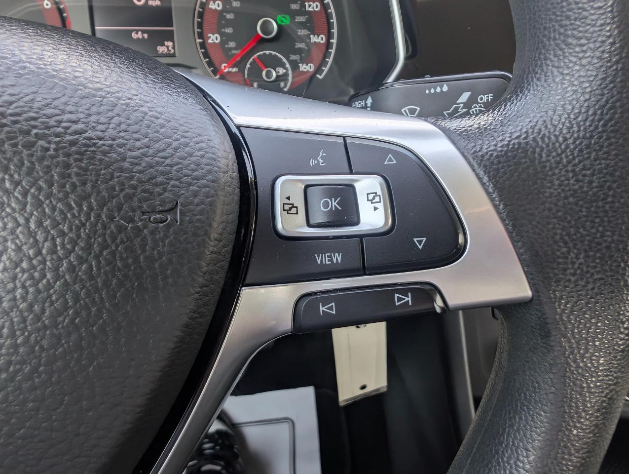 Volkswagen Jetta  2019