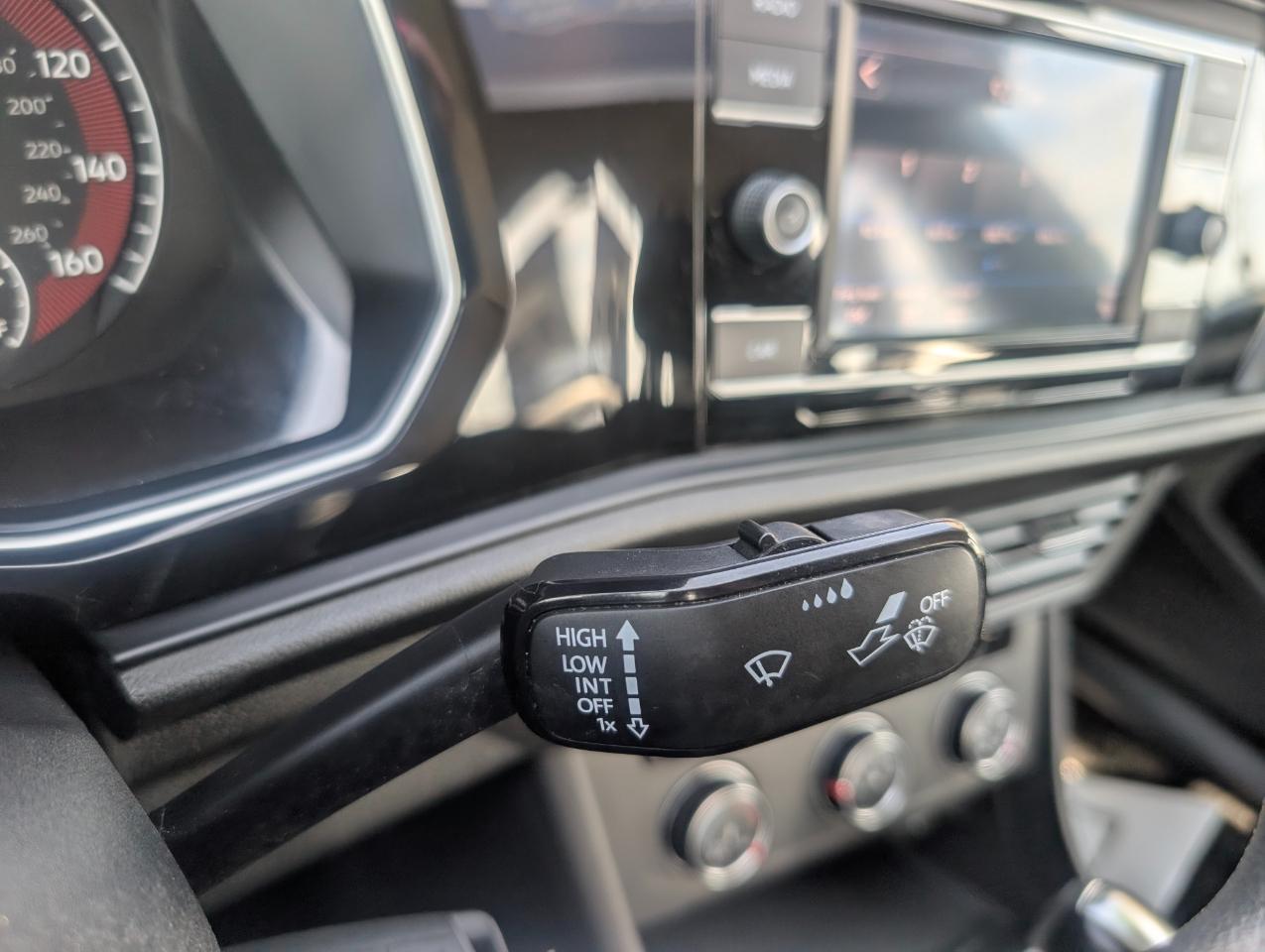 Volkswagen Jetta  2019