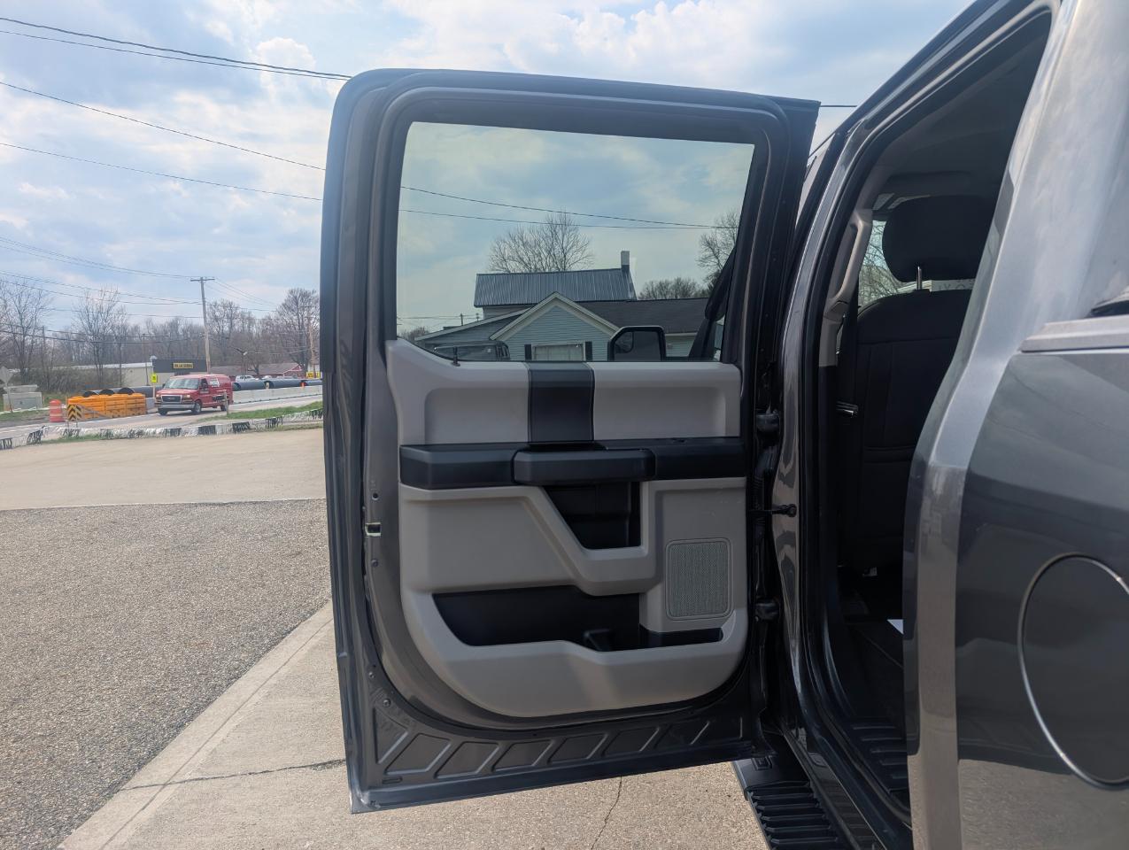 Ford F-150 STX 4WD 2018