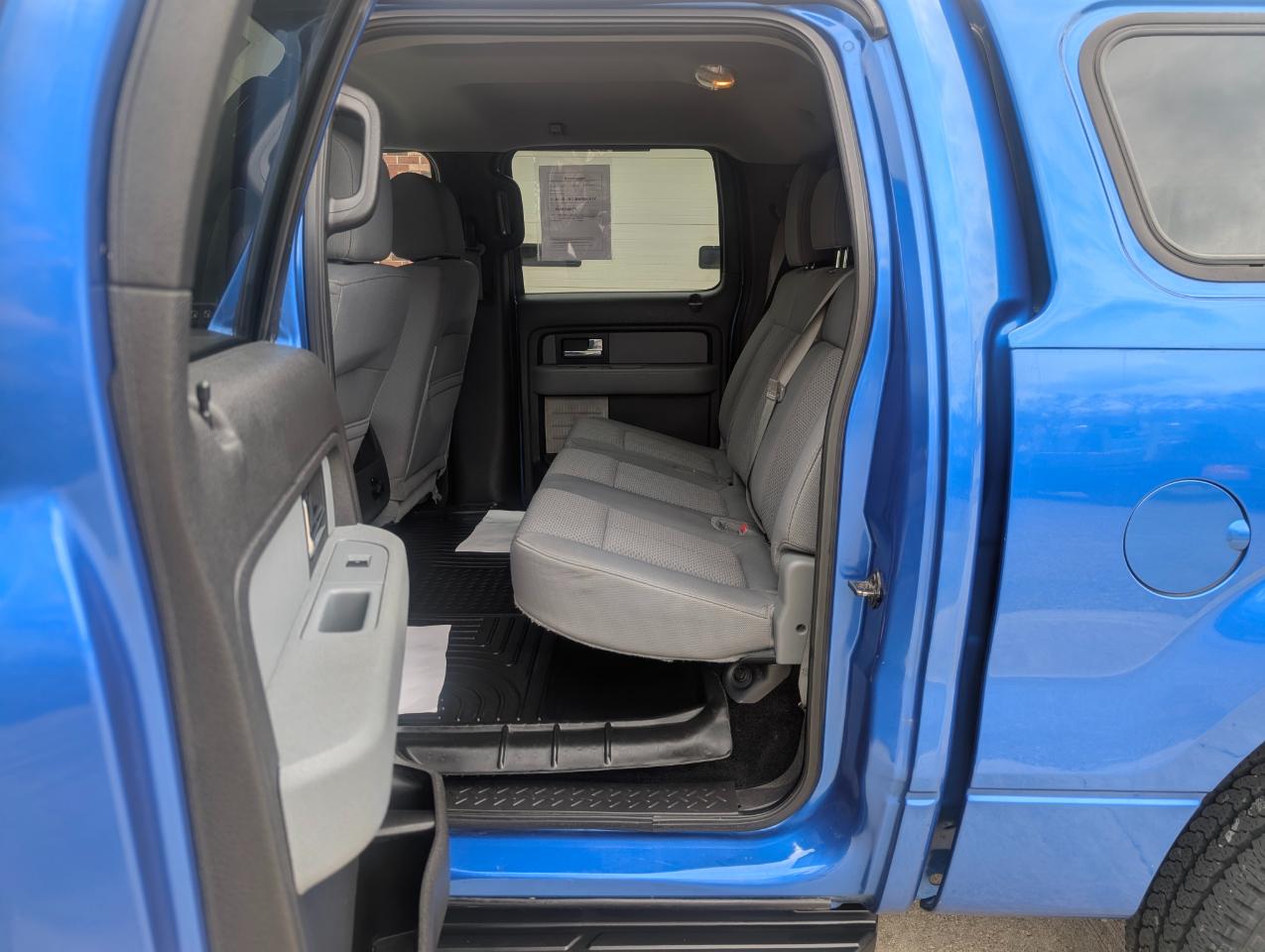 Ford F-150 XLT SuperCrew 4WD 2012