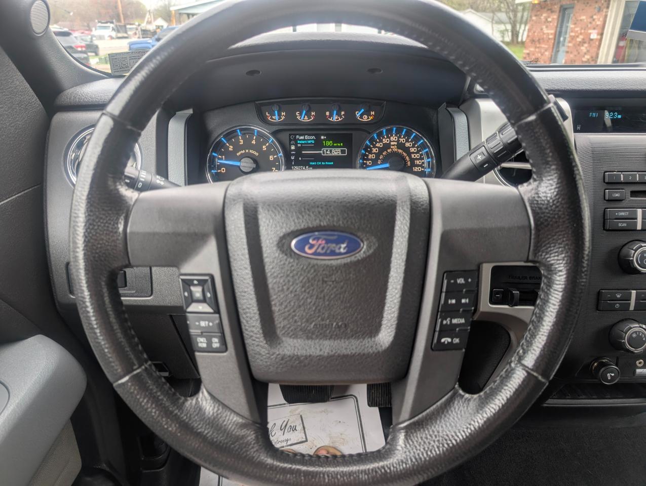 Ford F-150 XLT SuperCrew 4WD 2012