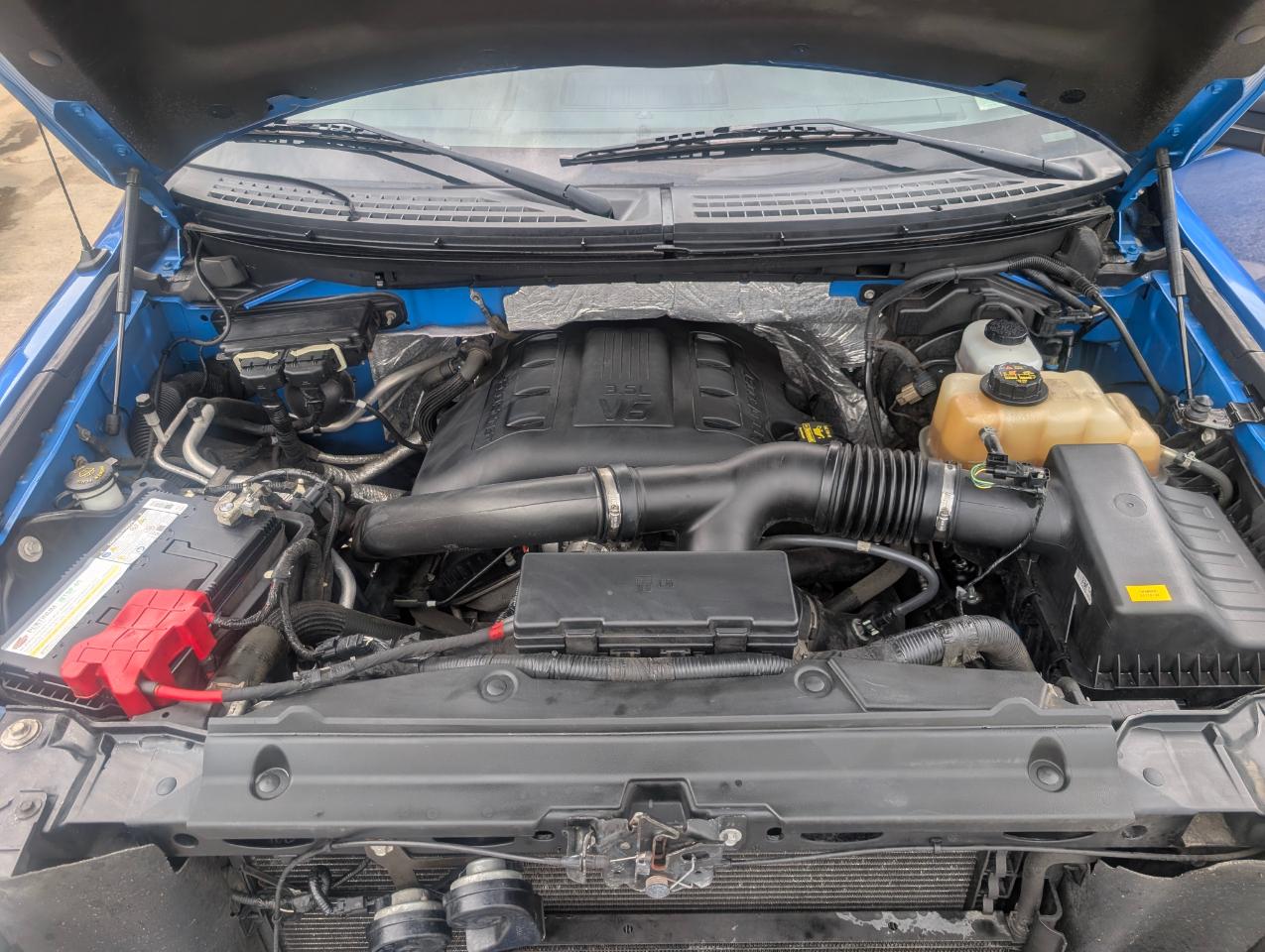 Ford F-150 XLT SuperCrew 4WD 2012