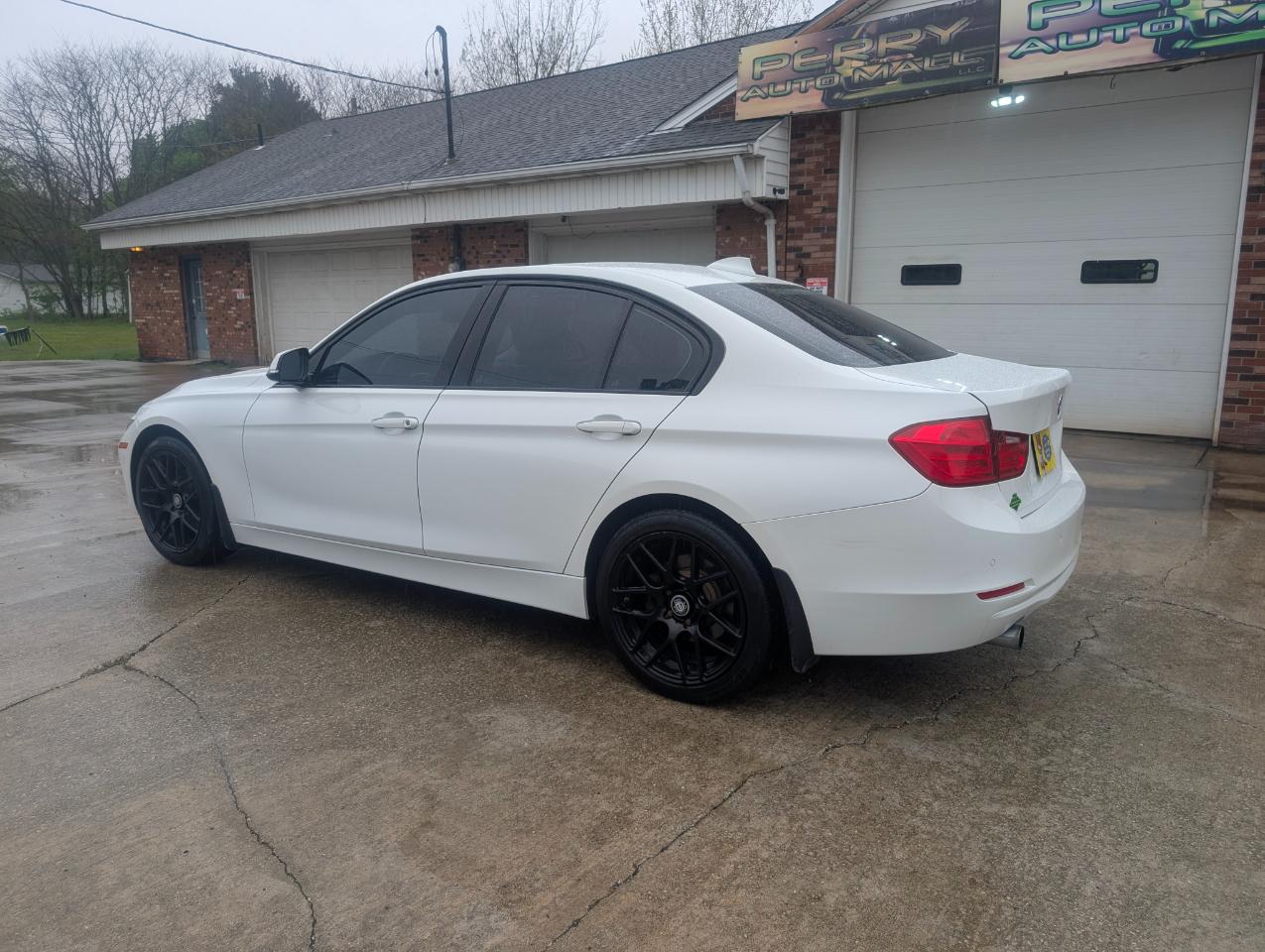 BMW 3-Series 320i xDrive 2015