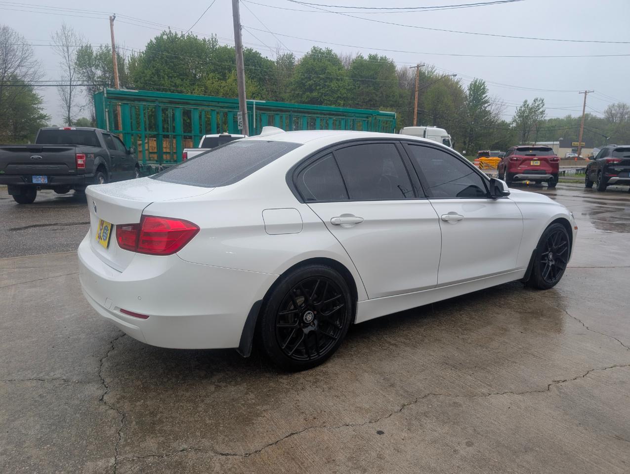 BMW 3-Series 320i xDrive 2015