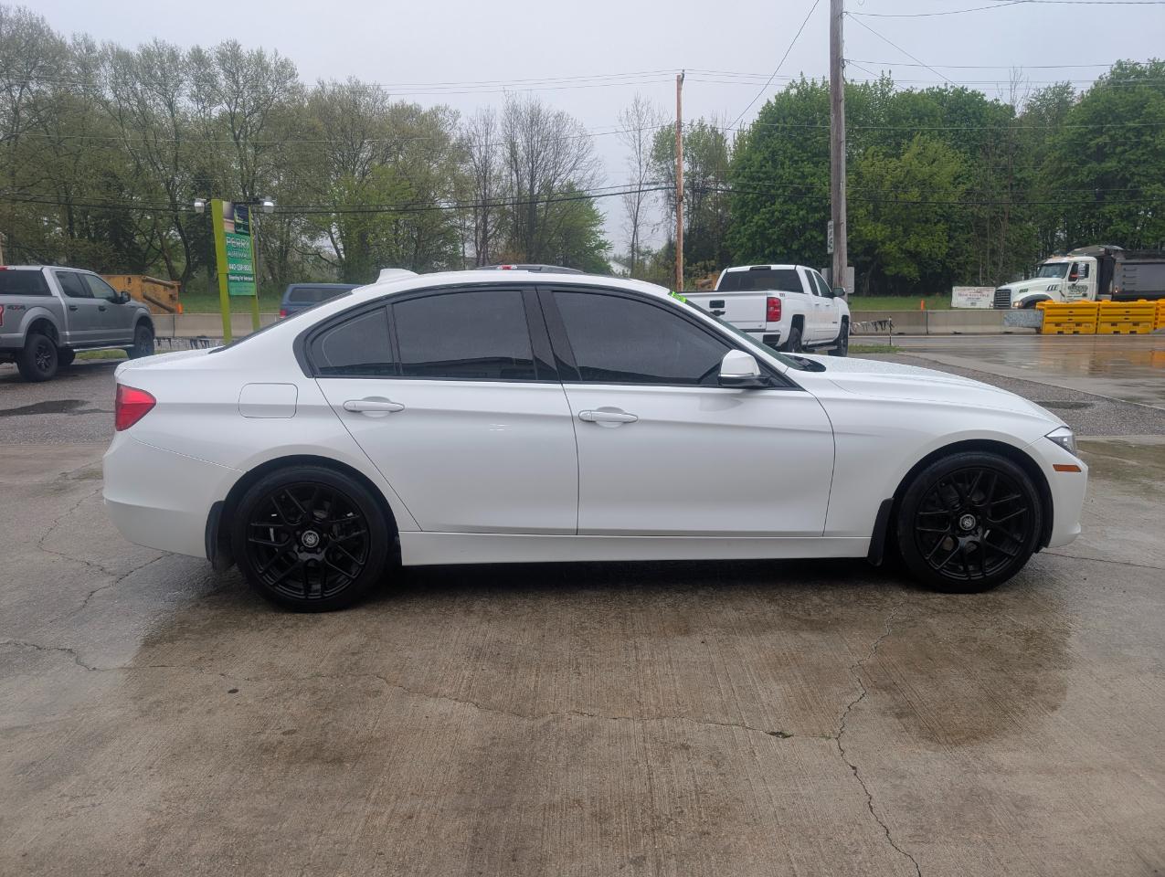 BMW 3-Series 320i xDrive 2015