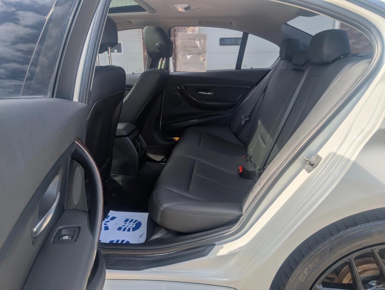 BMW 3-Series  2015