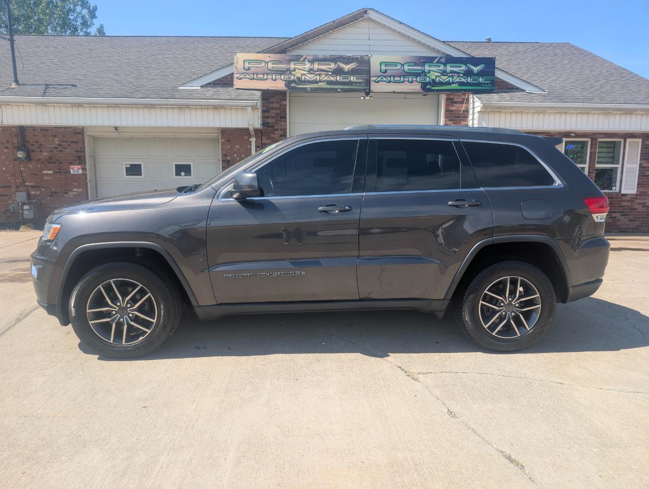 Jeep Grand Cherokee Laredo 4x4 2019