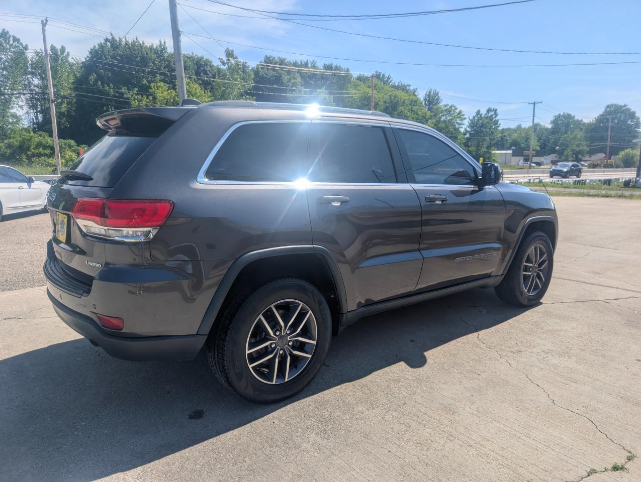 Jeep Grand Cherokee Laredo 4x4 2019
