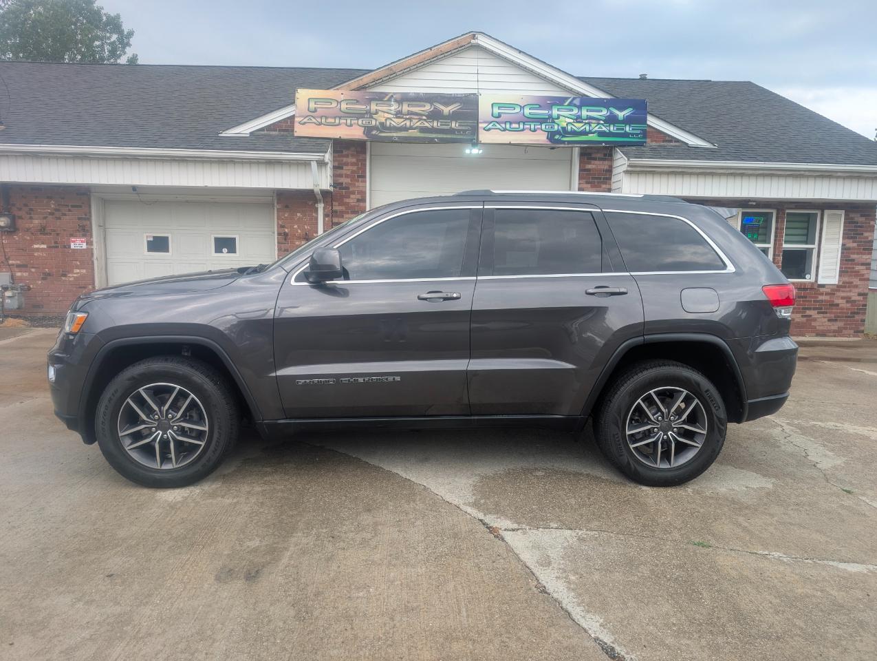 Jeep Grand Cherokee Laredo 4x4 2019
