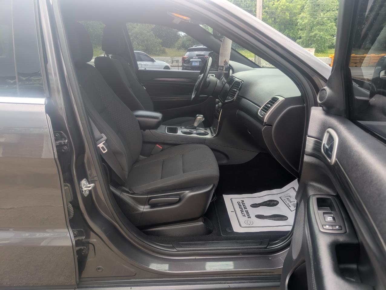 Jeep Grand Cherokee Laredo 4x4 2019