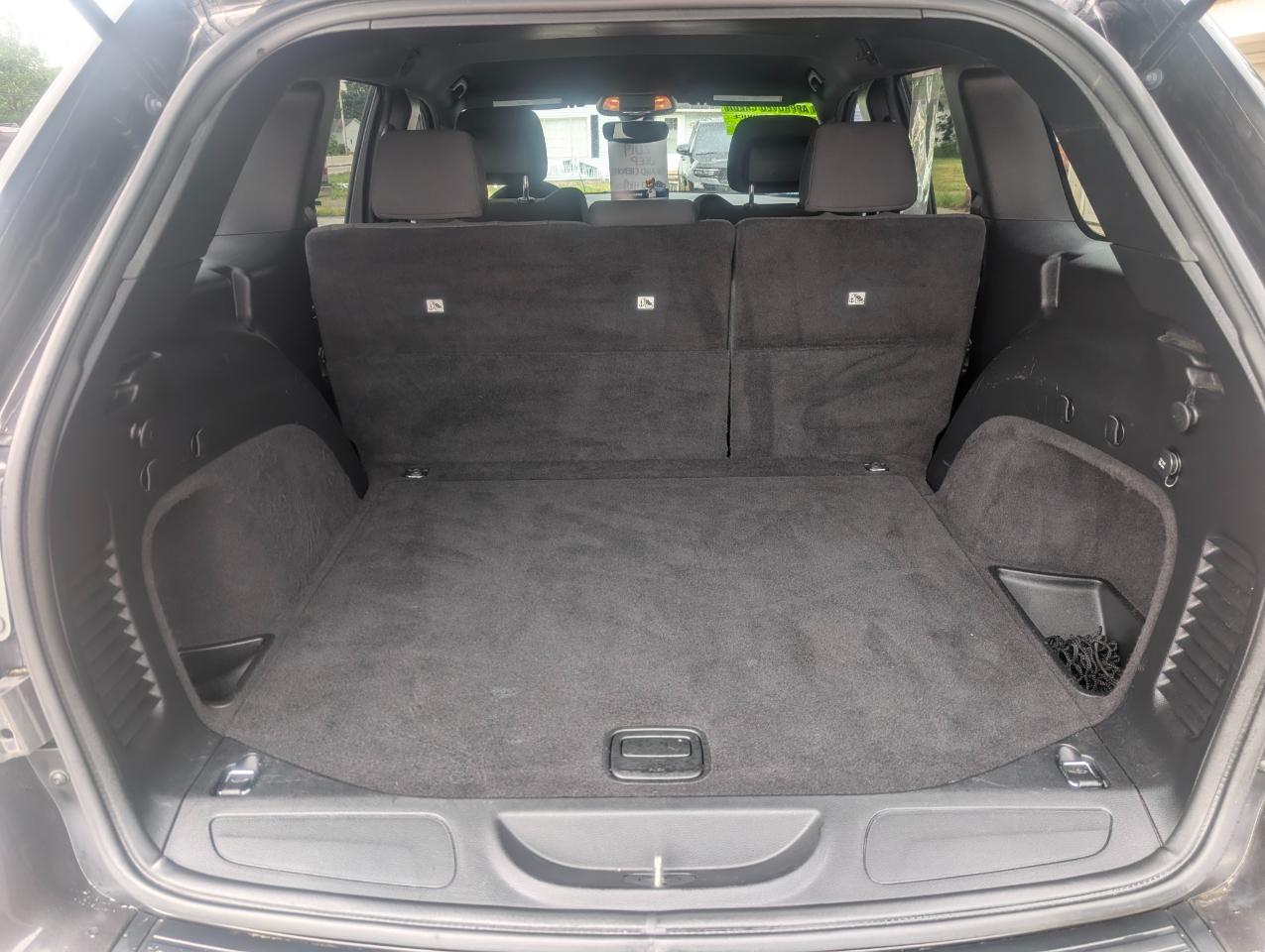 Jeep Grand Cherokee Laredo 4x4 2019