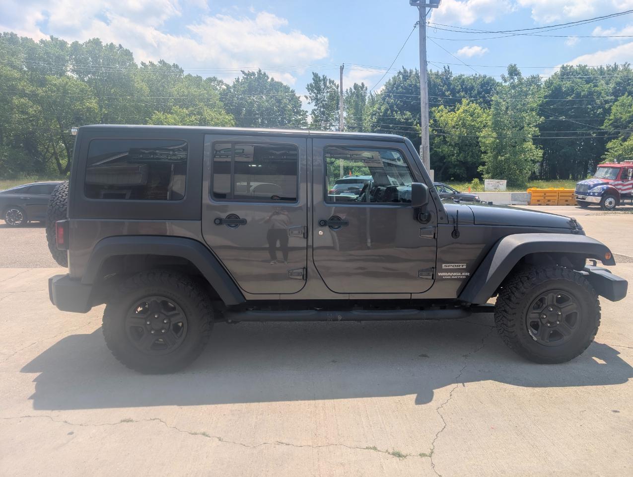 Jeep Wrangler Sport Unlimited 4x4 2017