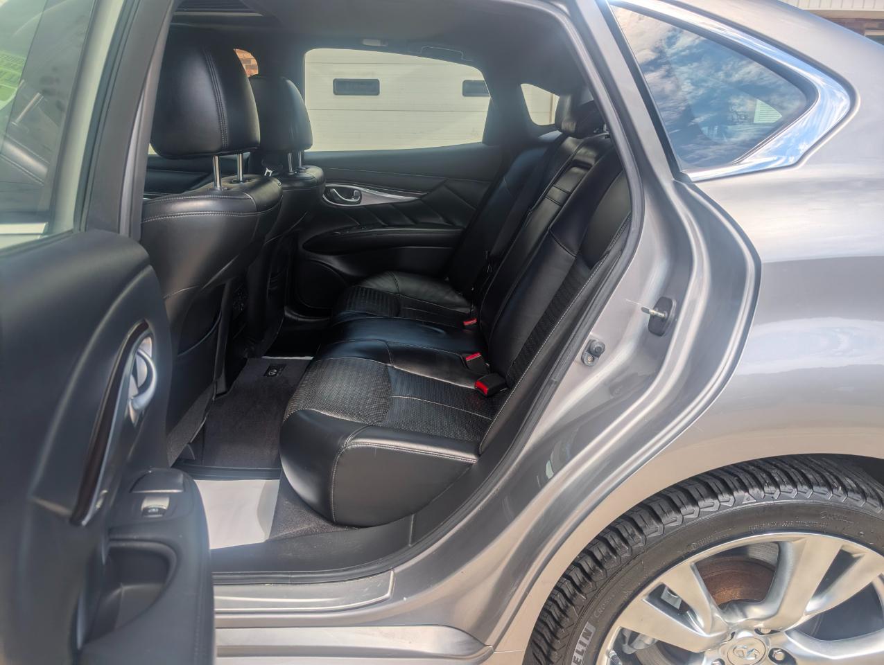 Infiniti M 37x 2013