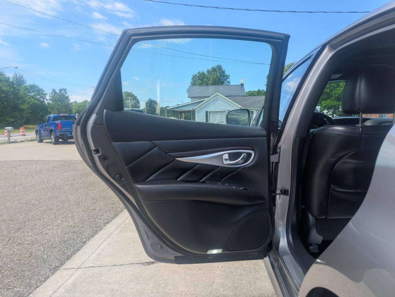Infiniti M 37x 2013