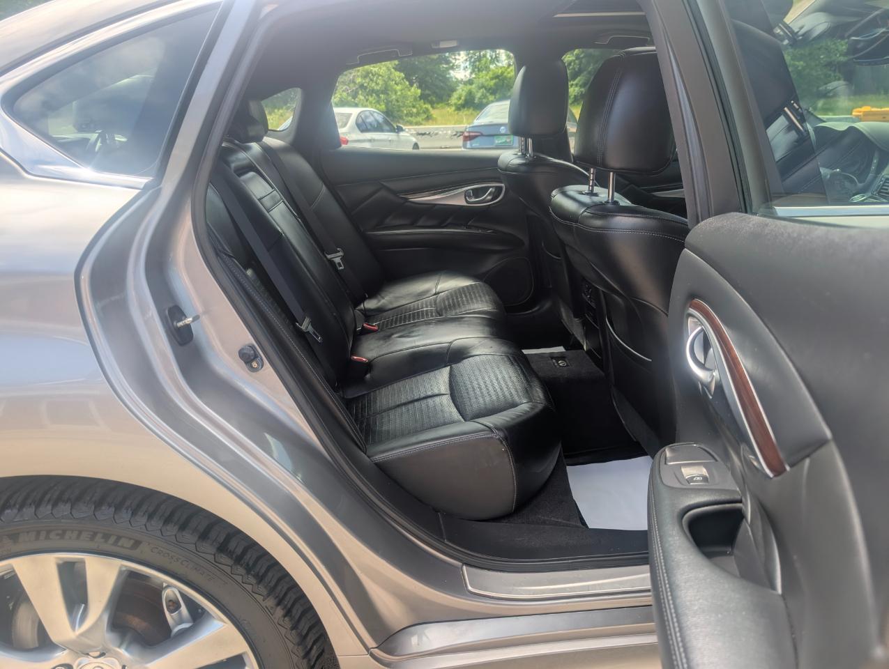 Infiniti M 37x 2013