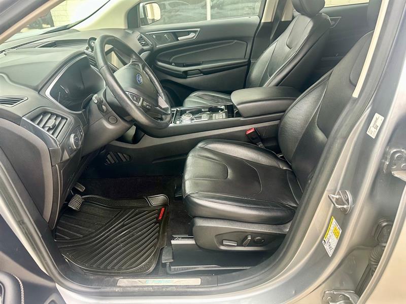 Ford Edge Titanium 2020