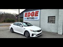 2020 Kia Optima  2020 Kia Optima