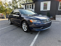 2013 Volkswagen Passat  2013 Volkswagen Passat