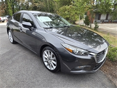 2017 Mazda MAZDA3  2017 Mazda MAZDA3