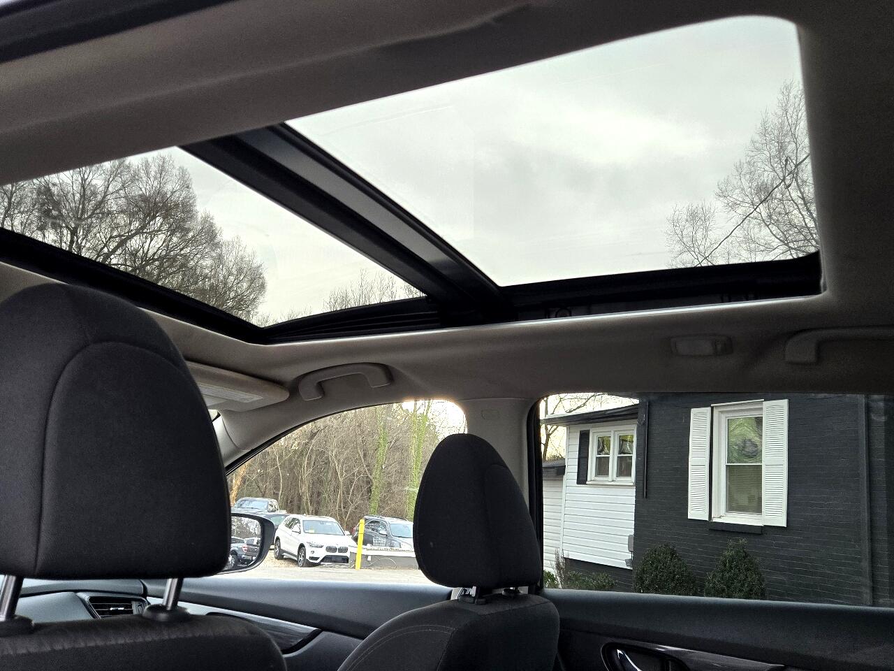 Nissan Rogue SV AWD 2018