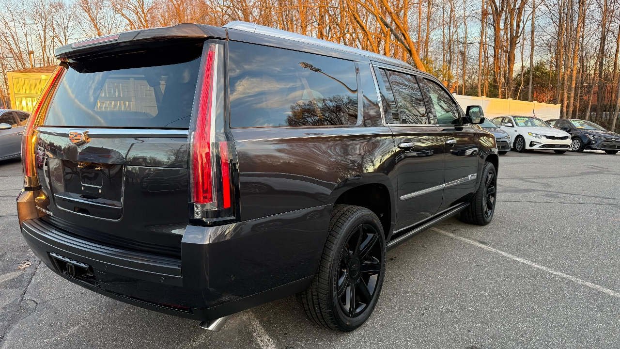 Cadillac Escalade ESV 2WD Premium 2017