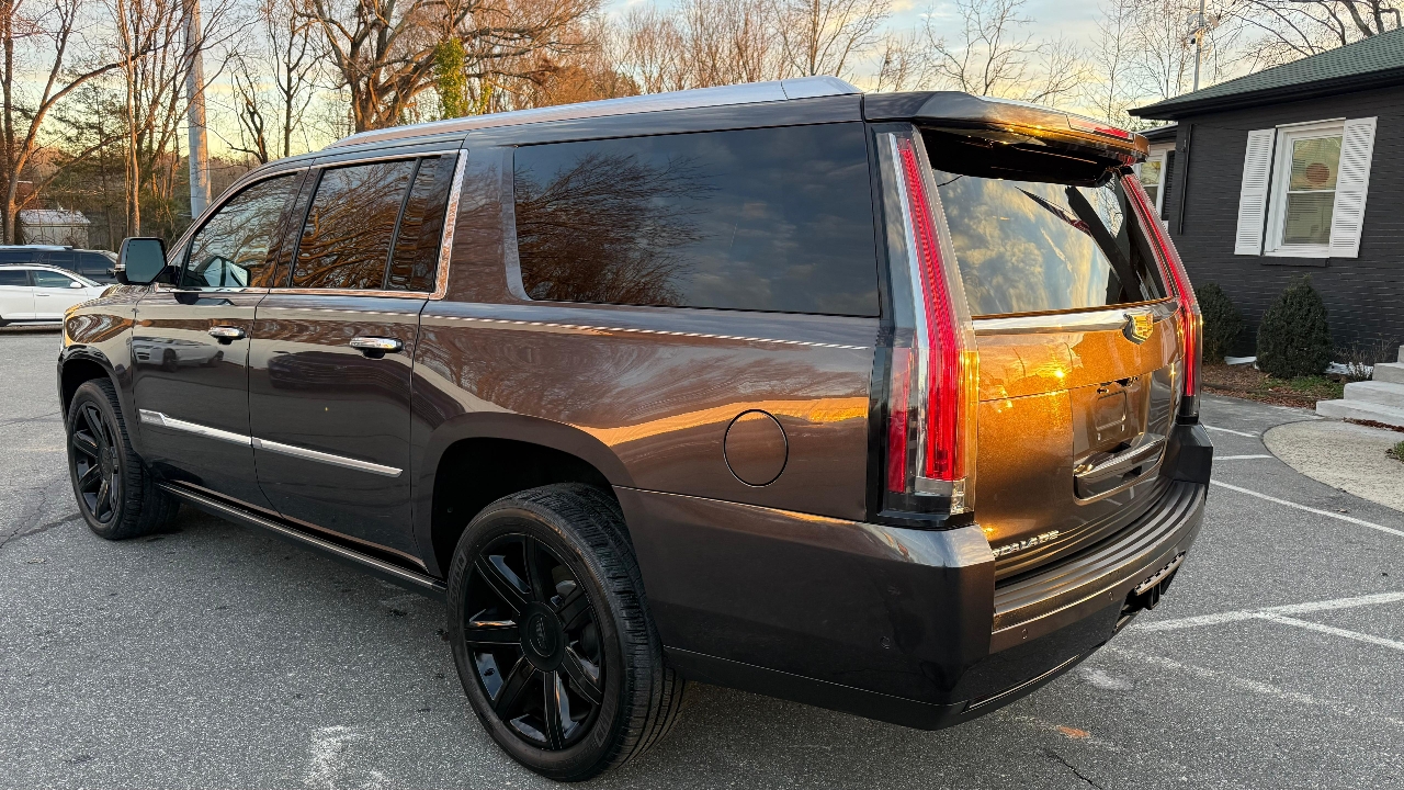 Cadillac Escalade ESV 2WD Premium 2017
