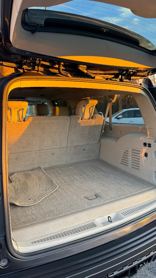 Cadillac Escalade ESV 2WD Premium 2017