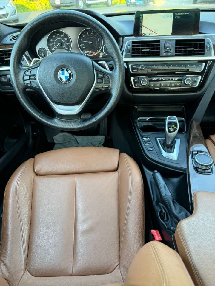 BMW 3-Series 328i xDrive Sedan 2016