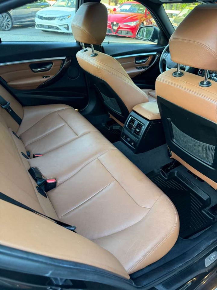 BMW 3-Series 328i xDrive Sedan 2016