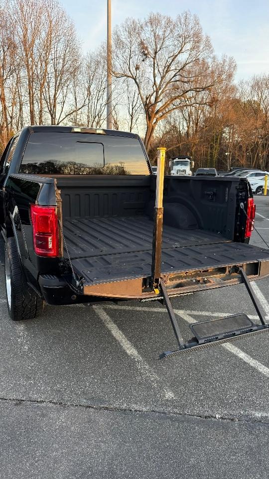 Ford F-150 Platinum 2016