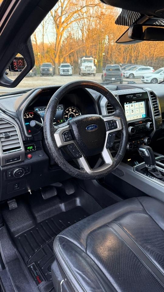 Ford F-150 Platinum 2016