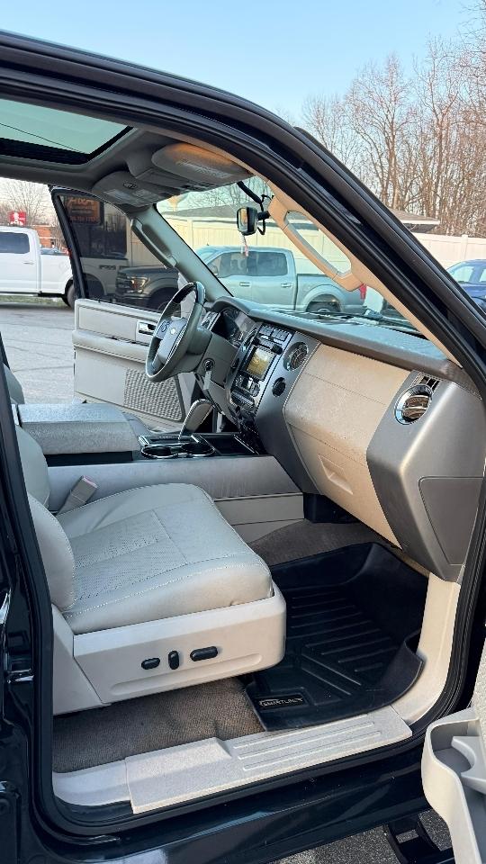 Ford Expedition EL Limited 2WD 2013