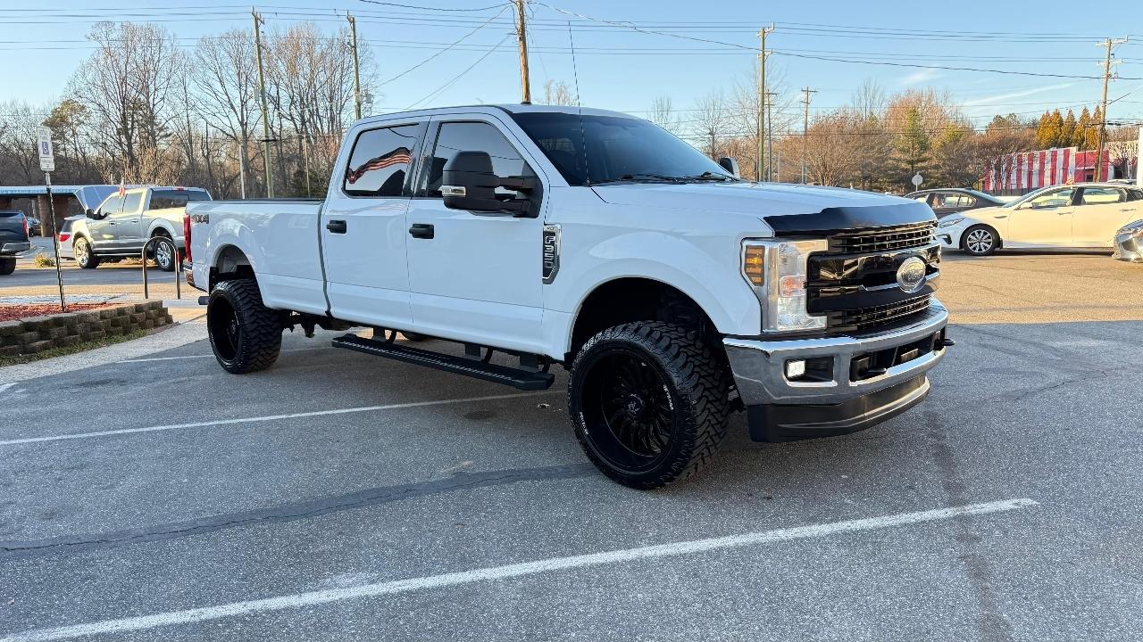 Ford F-250 SD XL Crew Cab Long Bed 4WD 2019