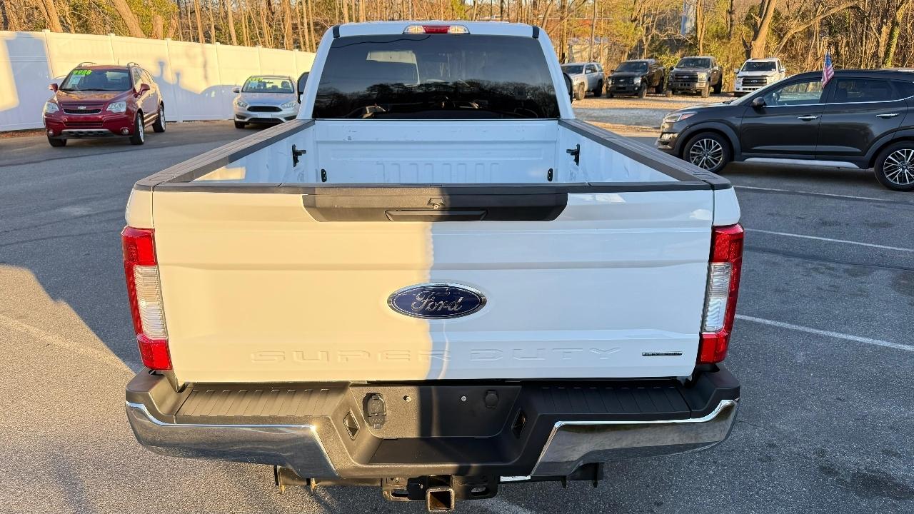 Ford F-250 SD XL Crew Cab Long Bed 4WD 2019
