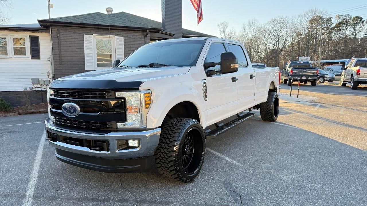 Ford F-250 SD XL Crew Cab Long Bed 4WD 2019