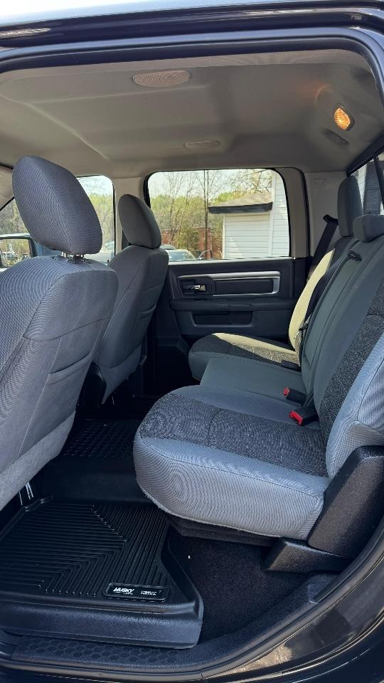 RAM 2500 SLT Crew Cab SWB 4WD 2016