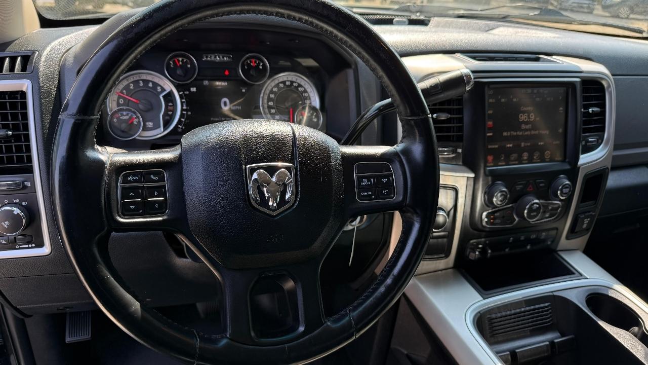 RAM 2500 SLT Crew Cab SWB 4WD 2016